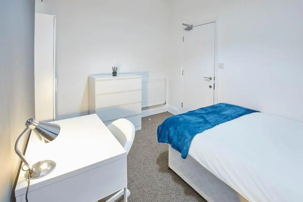 Host & Stay - Gresham House