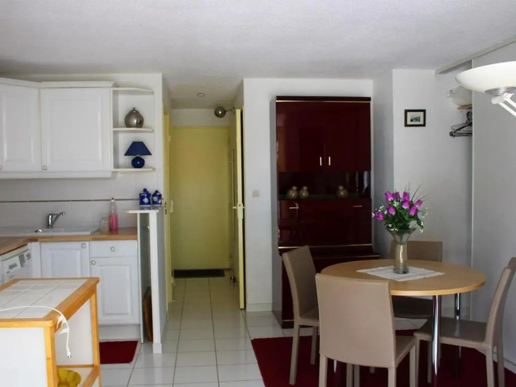 Appartement Cap d'Agde, 2 pièces, 4 personnes - FR-1-607-52