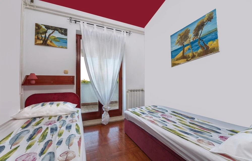 Nice Home in Pula With Wifi and 4 Bedrooms