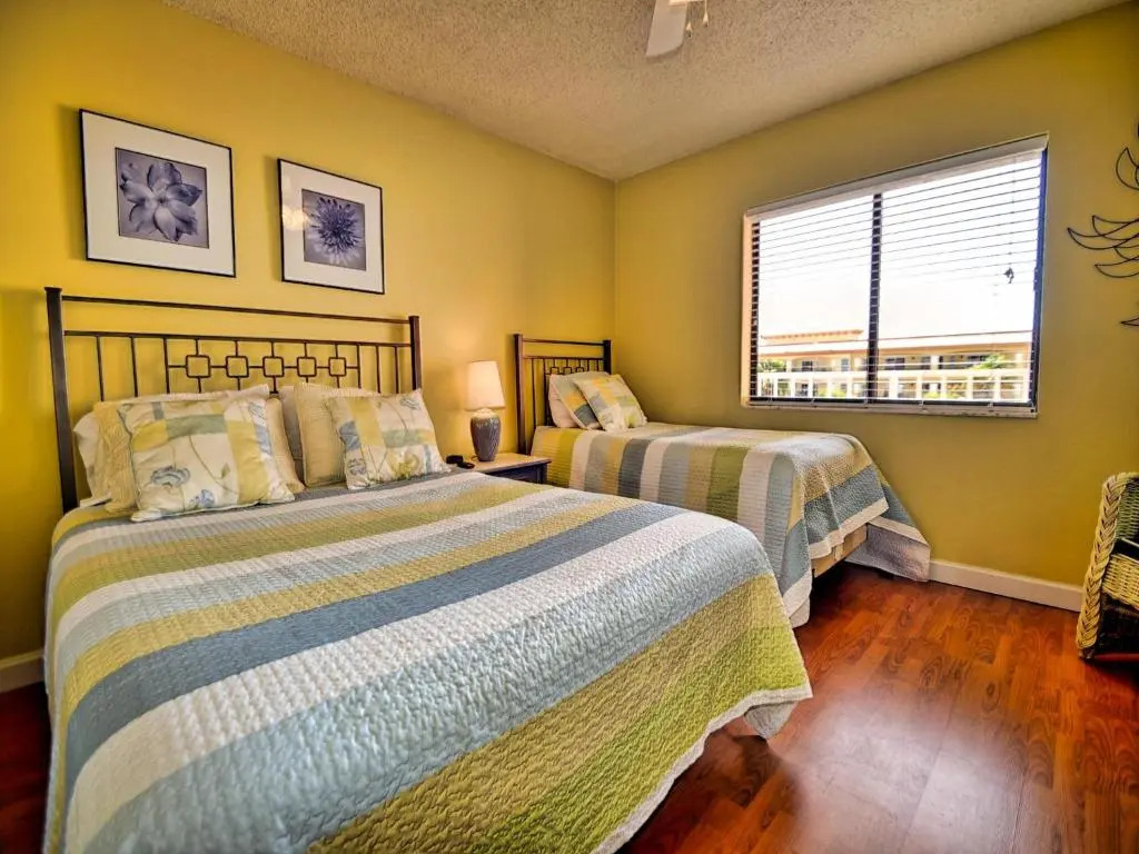 Reef Club 301