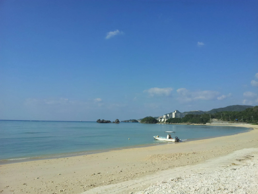 Seven Residence music - 50m to the beach