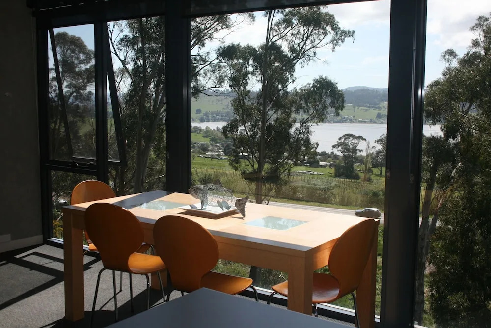 Tamar River Apartments