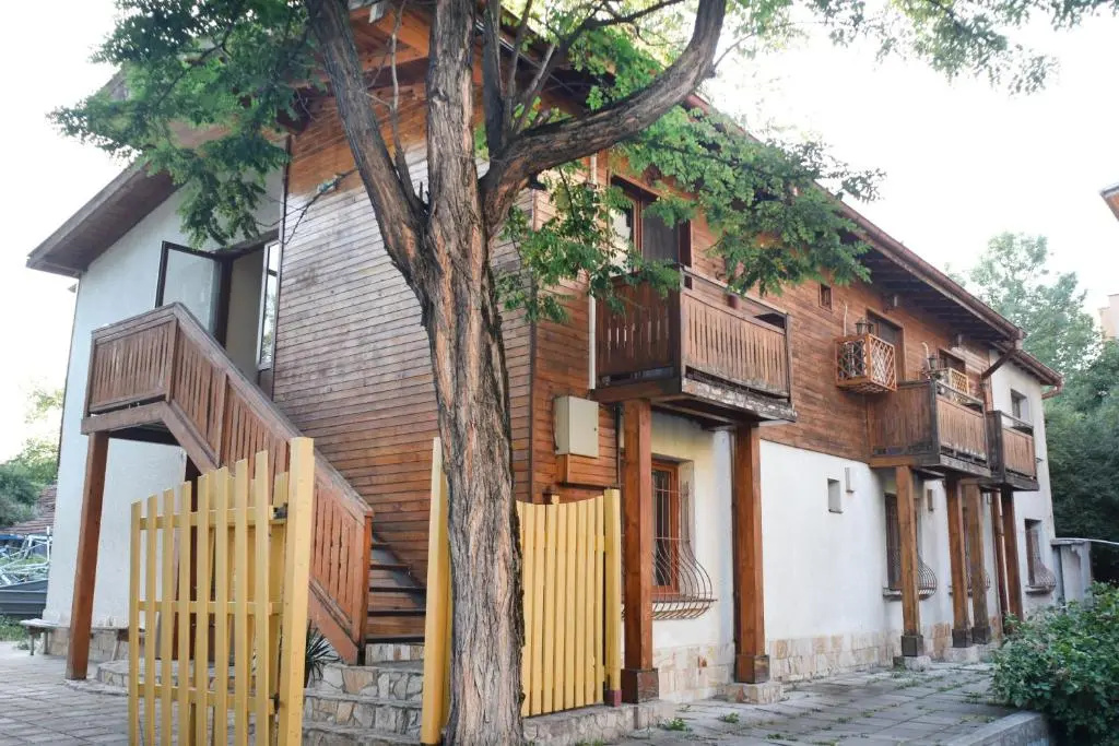 Отель Медик