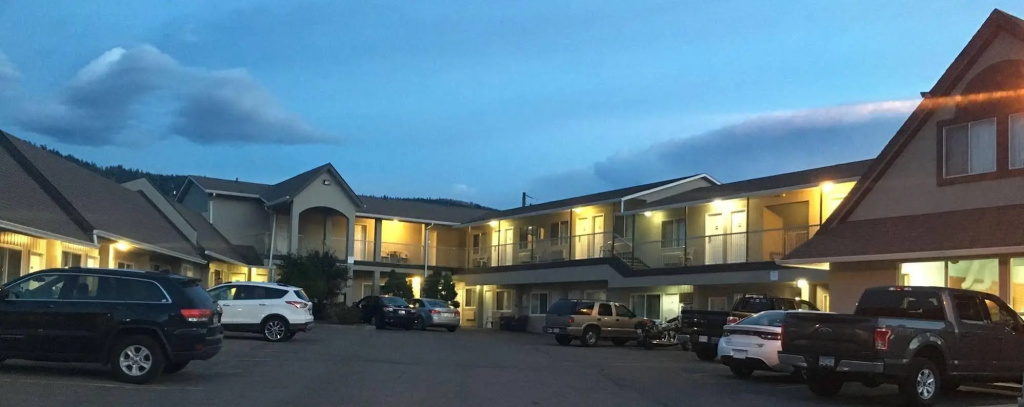 Econo Lodge Inn & Suites Kamloops