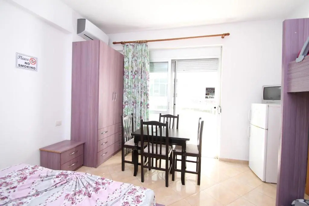 Sea View Marina Apartment Vlore