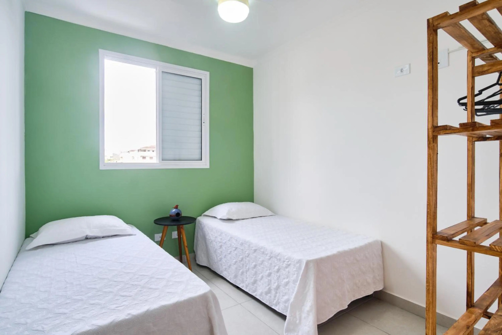 BH16: Ap Novinho com Piscina, Churras e Garagem