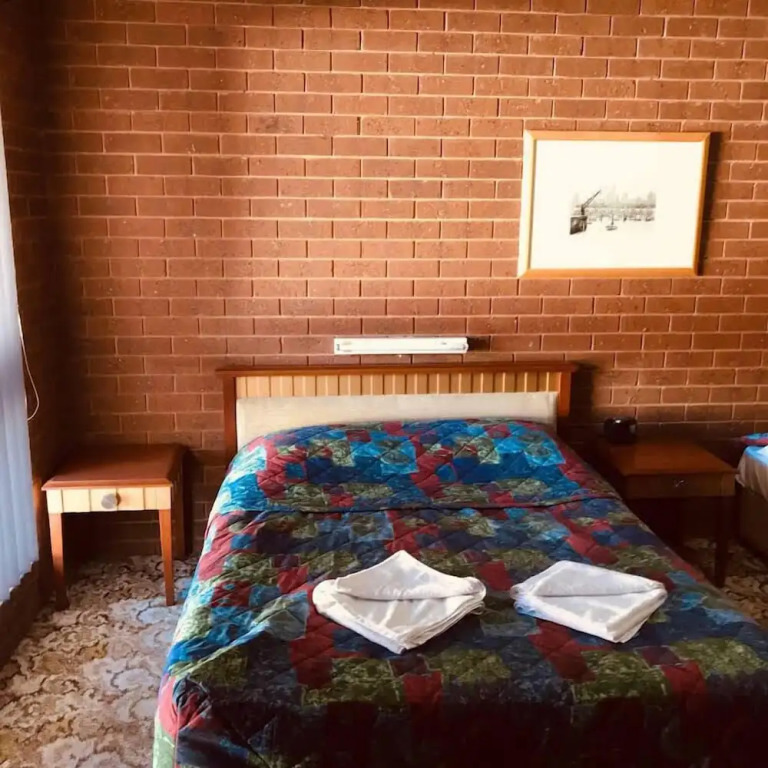 Federal Motel