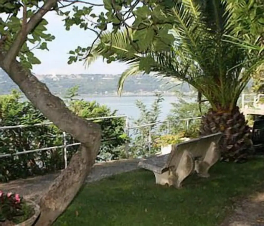 Hotel La Culla Del Lago