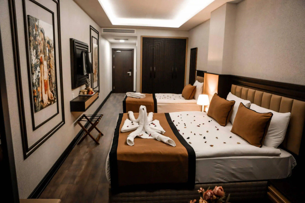 Dimen Hotel