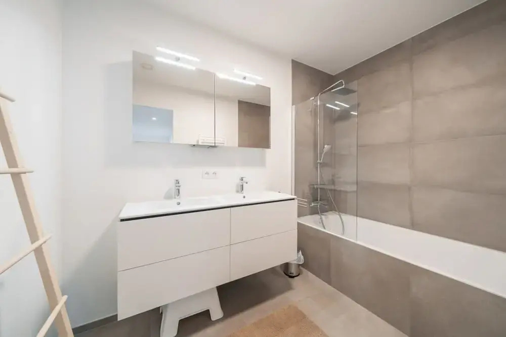 Nieuwbouw Appartement met Toegang tot Zwembad