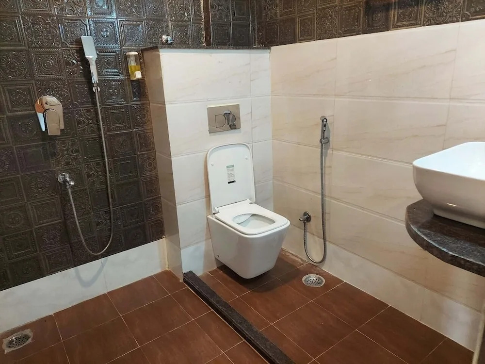 Hotel Gems Suites