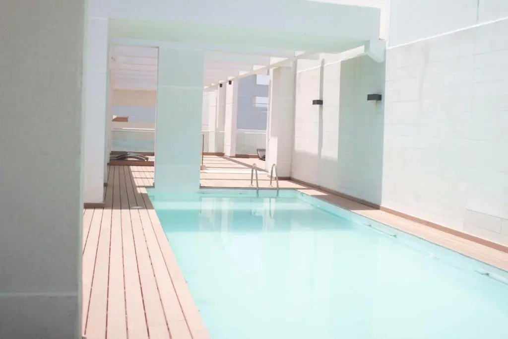 Loica Suites II