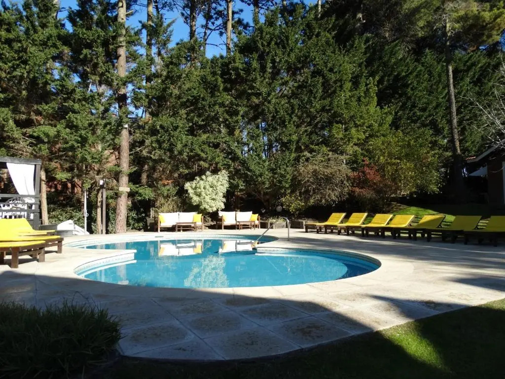 Punta Cerezo Apart