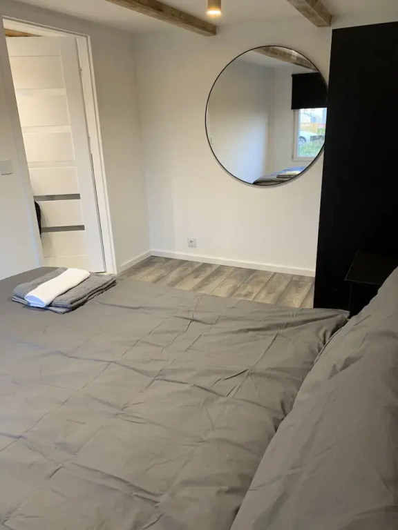 R&J Guesthouse