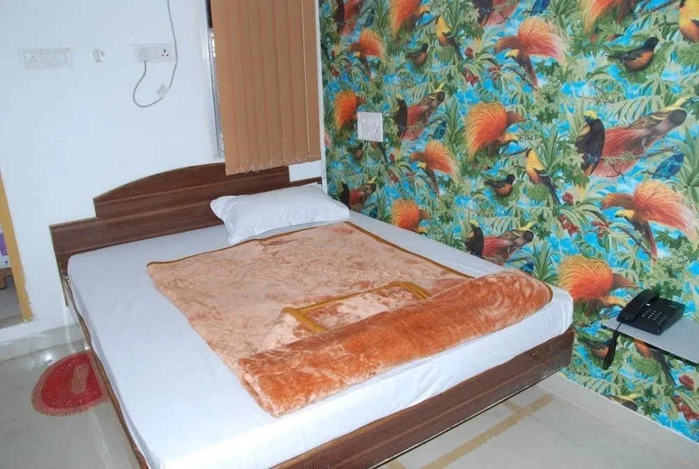 Hotel Aashiyana & Restaurant