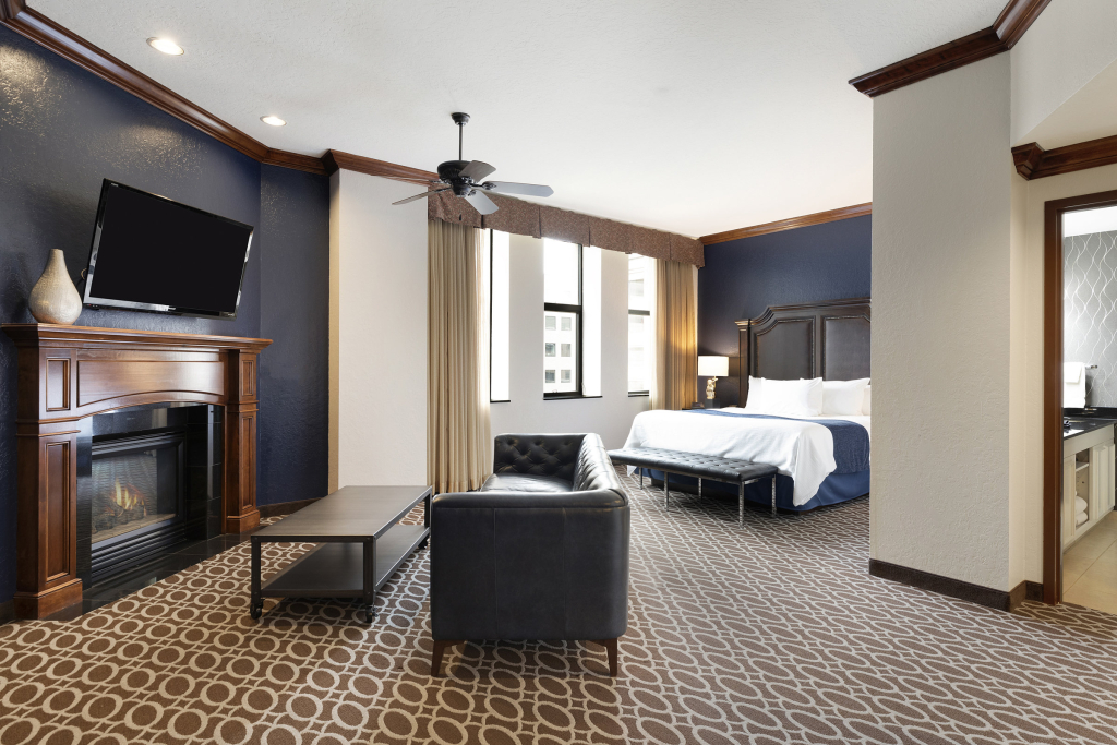 Des Lux Hotel