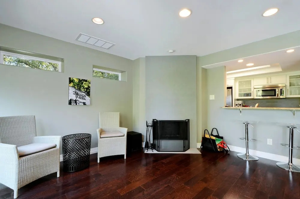 3BR 2 5BA Steps from Zilker by RedAwning