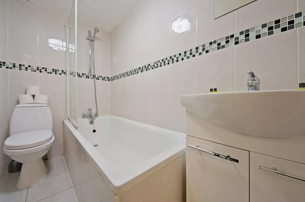 Short Lets in London - Angel