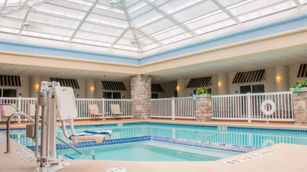 Holiday Inn Express Hotel & Suites Saginaw by IHG