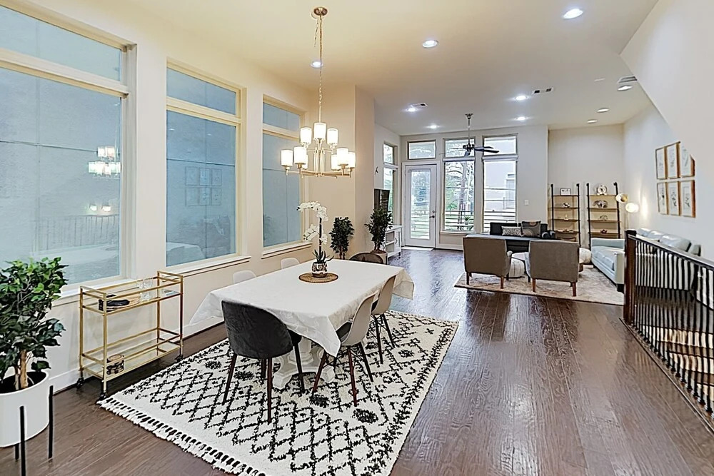 Washington Corridor All-suite W/ Gourmet Kitchen 3 Bedroom Townhouse