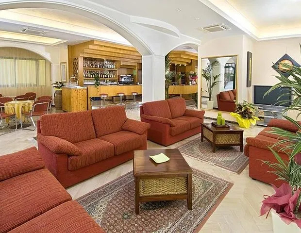 Hotel Athena