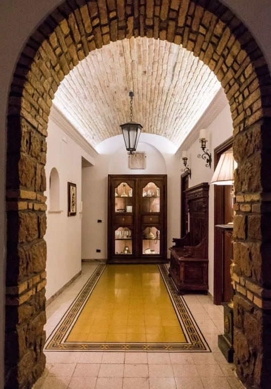 Central Domus Roma