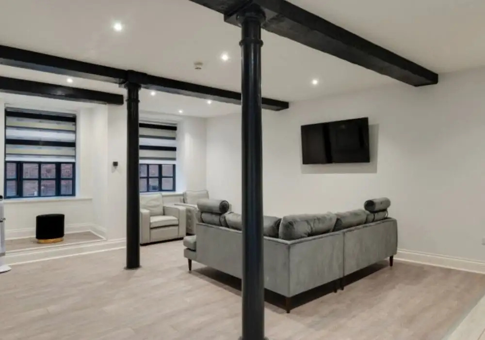 Temple Court Cavern Quarter Apartments by Happy Days