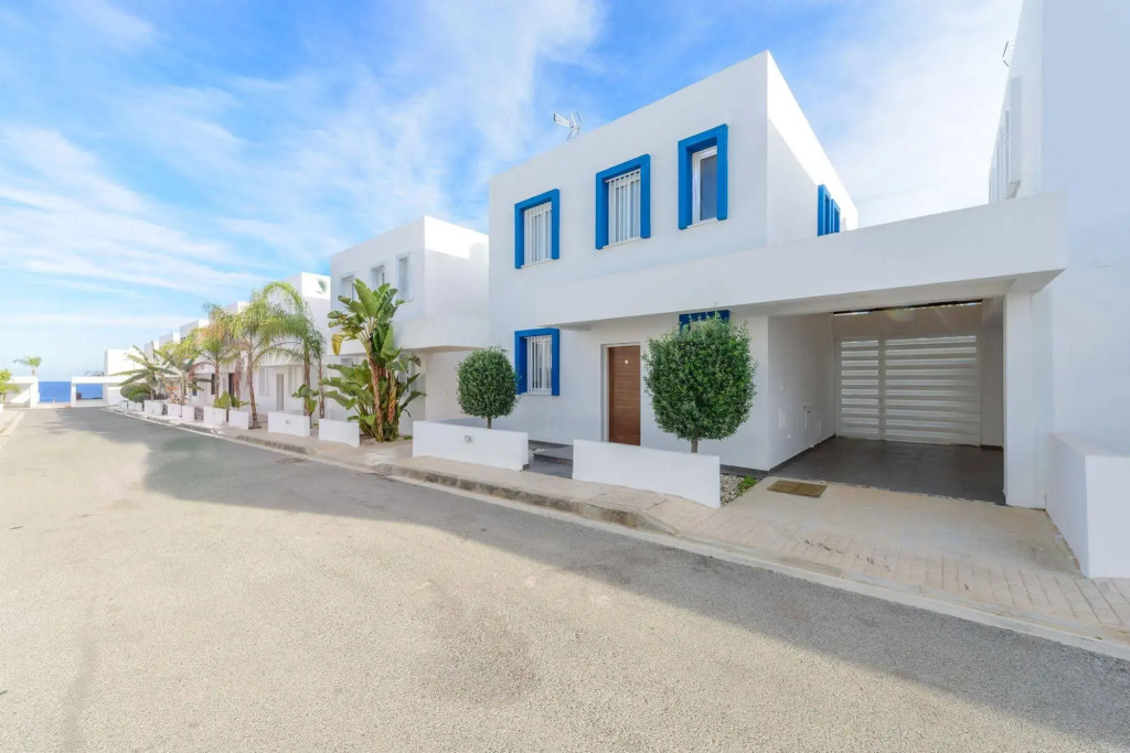 Villa Atlantis