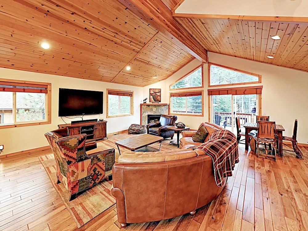 12205 Truckee - 3 Br Home