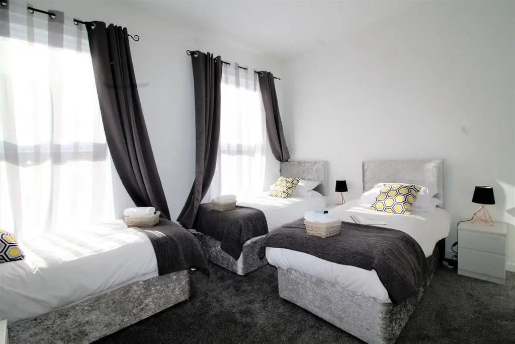 Castlereagh guest House