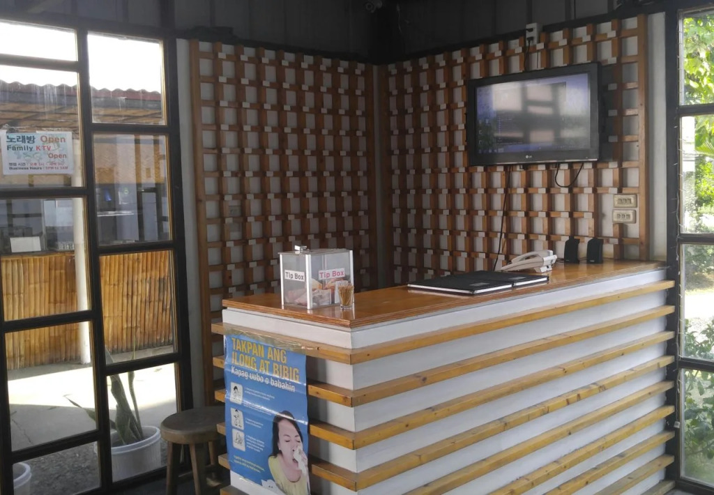 VF Four Season Hotel