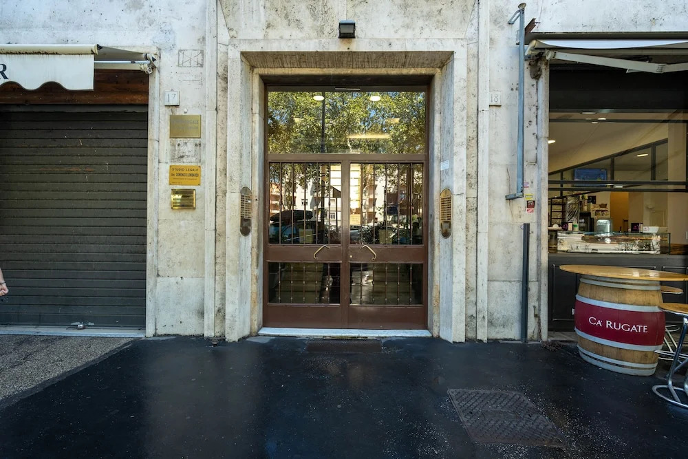 Capital Rooms