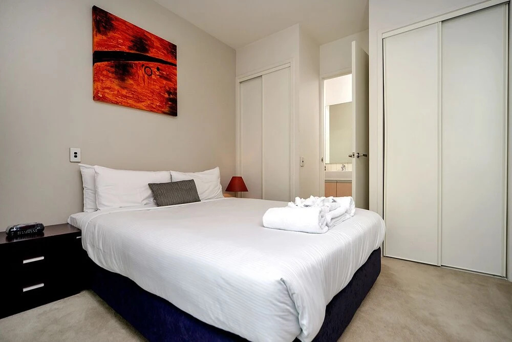 QV Modern Viaduct Apartment - 331