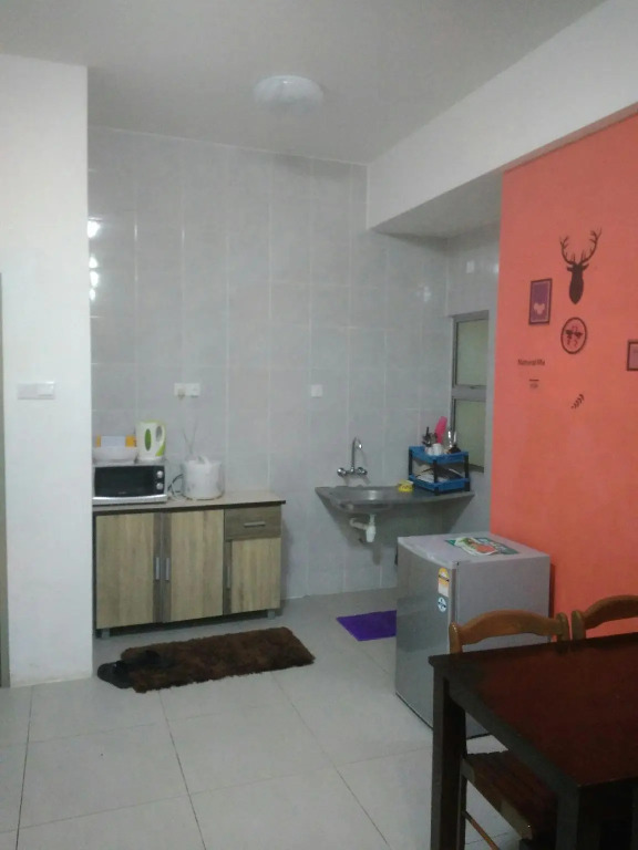 Astina Barington Square Goldenhill Aprt P Malam