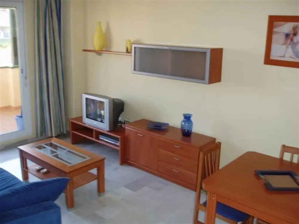 Mijas Costa 100610 2 Bedroom Apartment By Mo Rentals