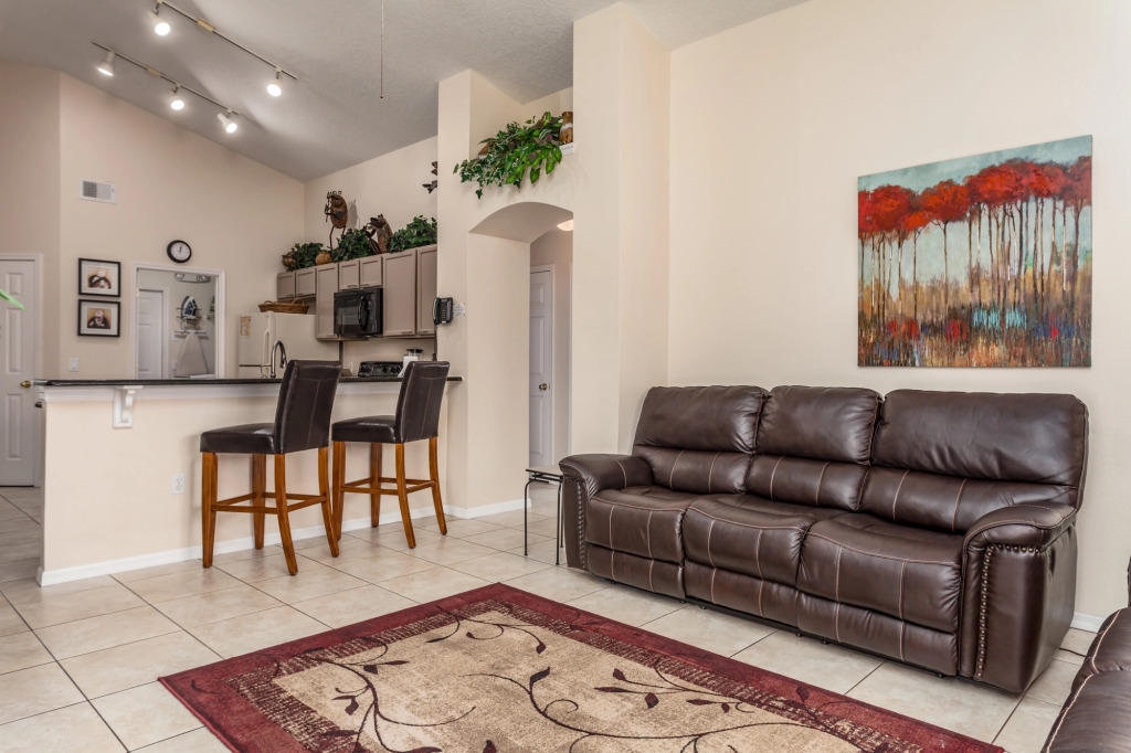 Eagle Pointe-ru1022