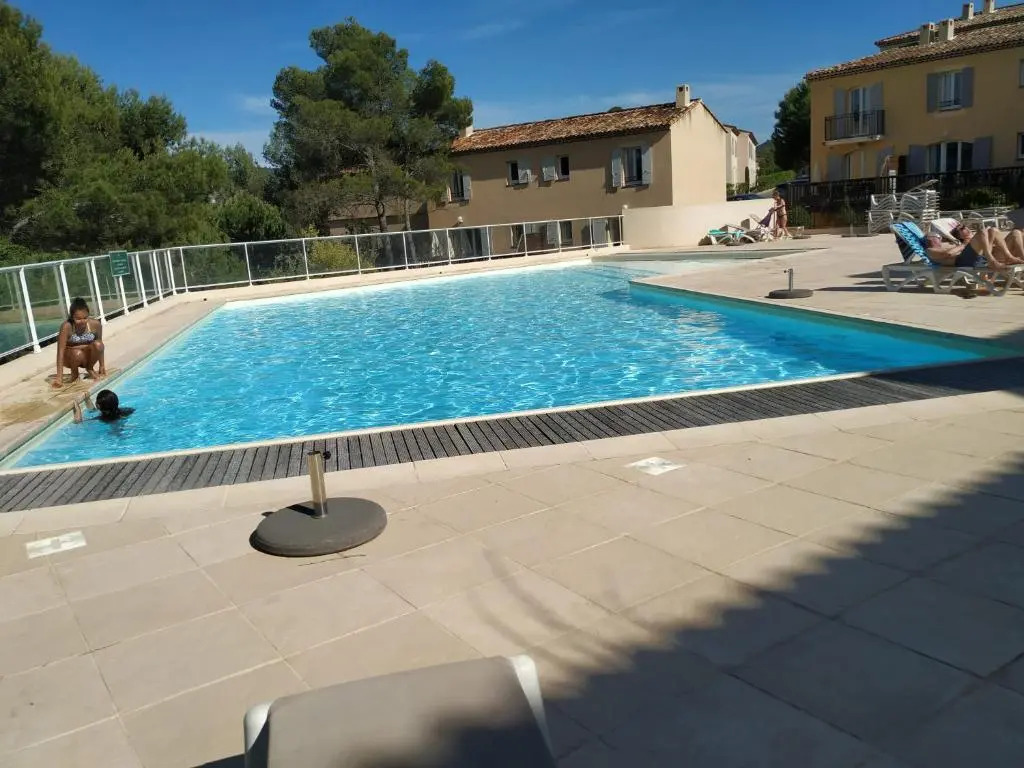 Les Coteaux B10