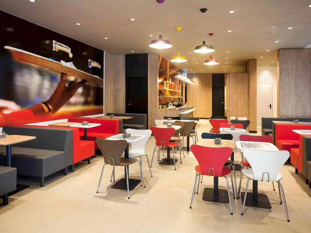 ibis Paranagua