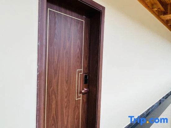 Tagong Grassland Tuoma Homestay