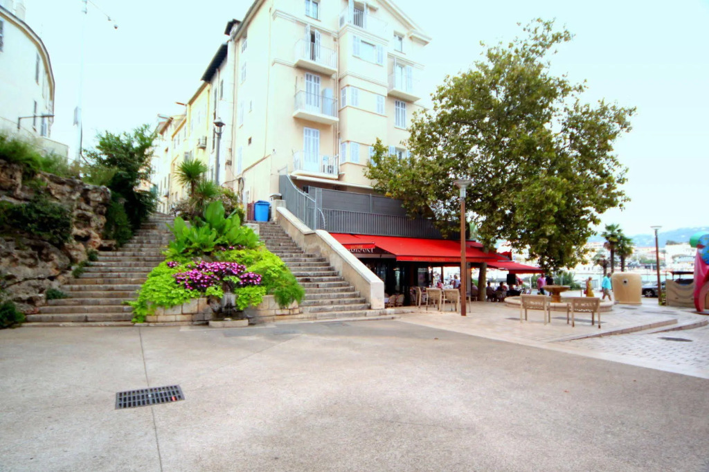 Apartment Film Festival