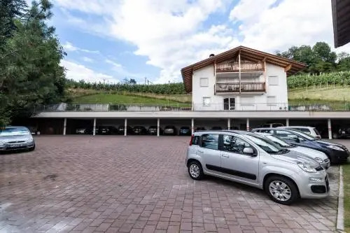 Solaia Hotel & Guesthouse