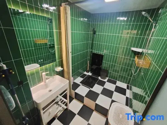 Timing Hostel