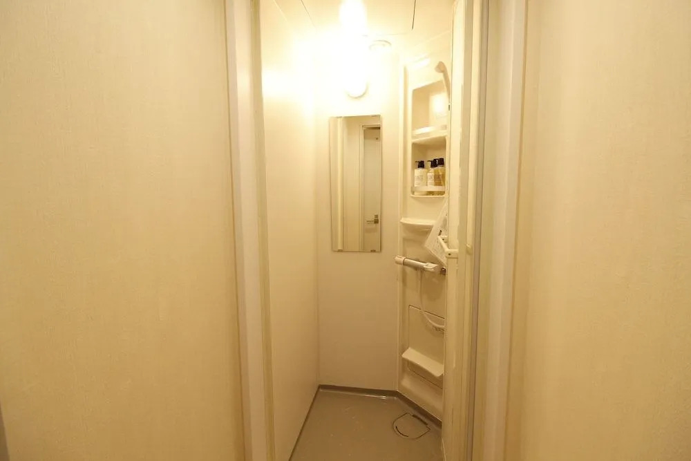 bnb+ Namba - Hostel
