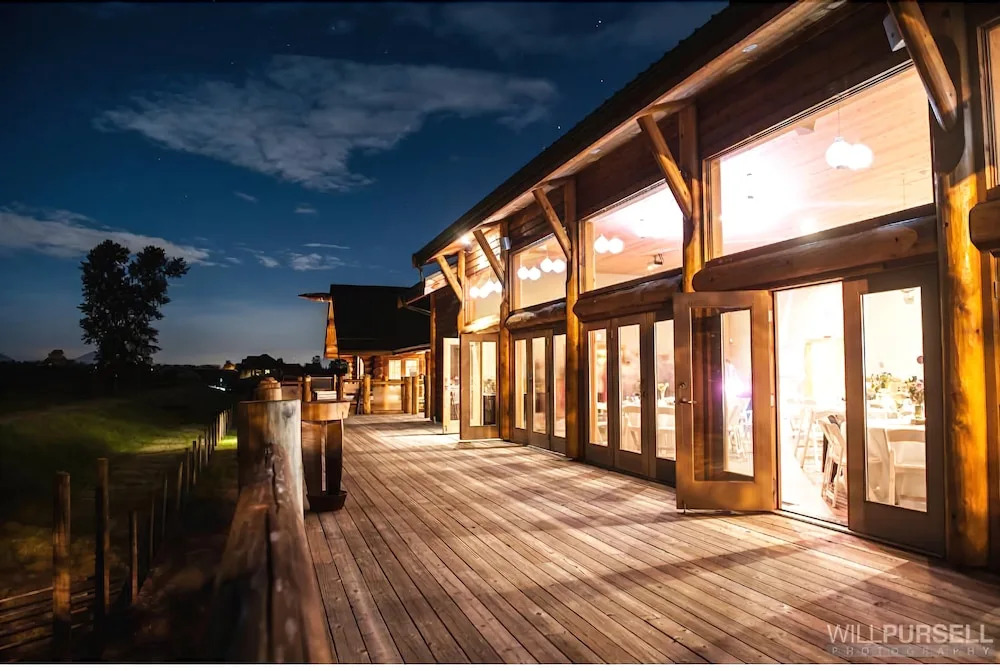 Fraser River Lodge