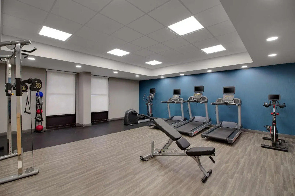 Hampton Inn Birmingham Colonnade