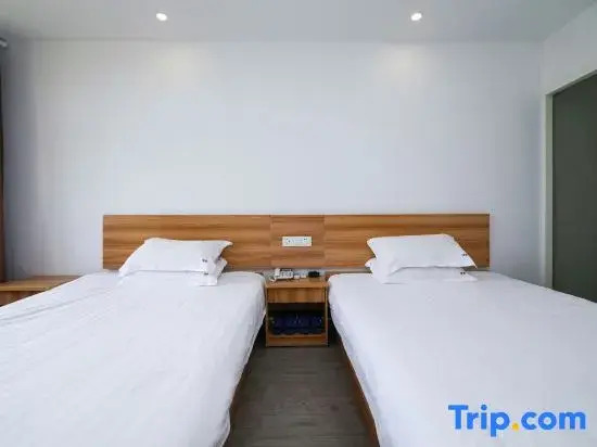 Xiangshan County Shipu Pujia Hotel