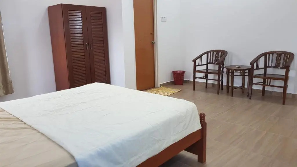 D'Villa KP