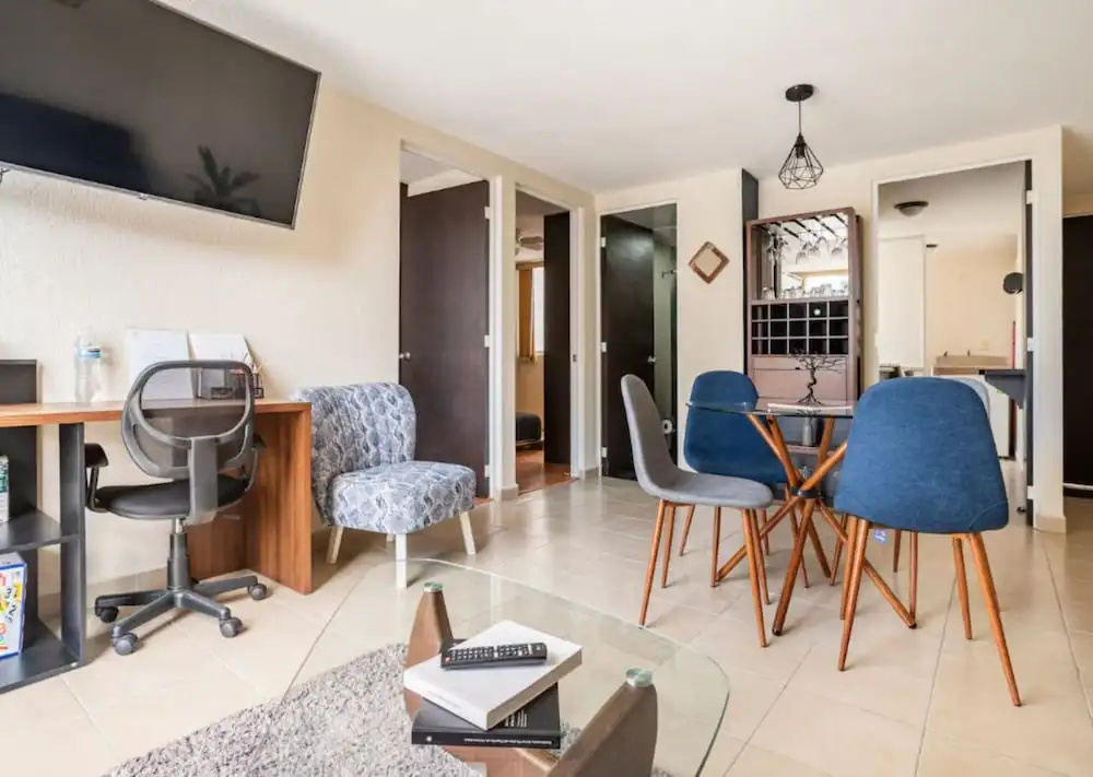 Family Apartment  Comfortable  2 BR