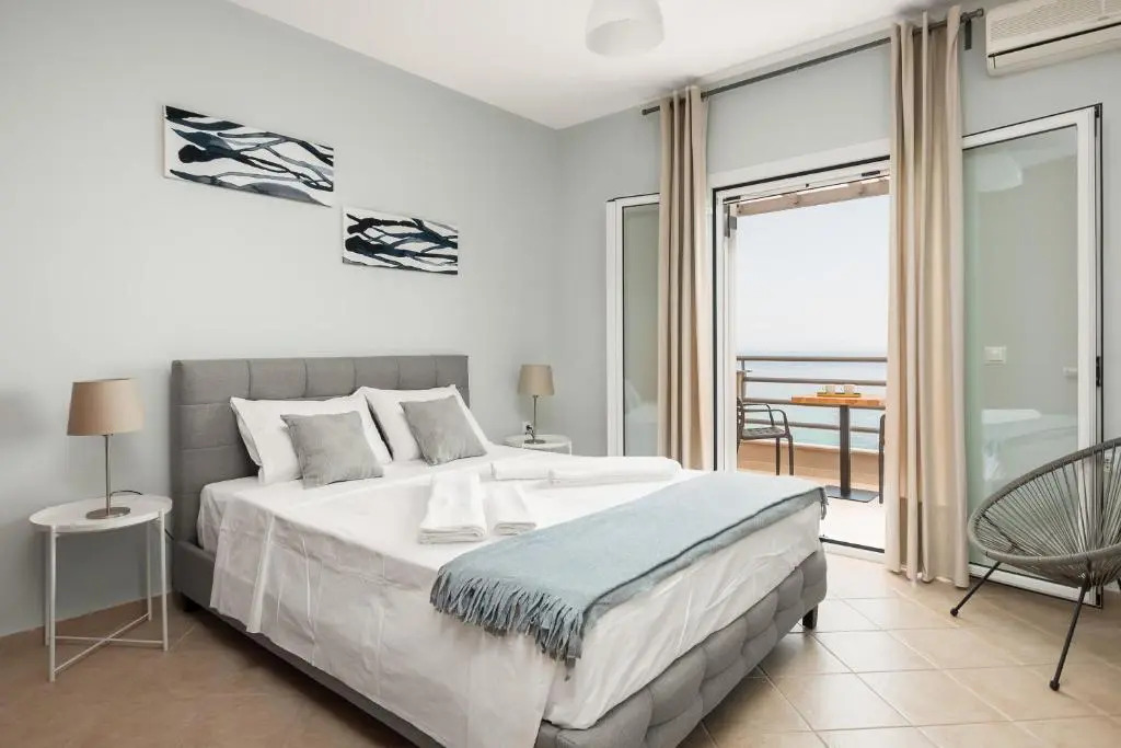 Glyfa Beach Villas