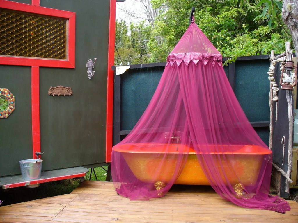Pagoda Lodge